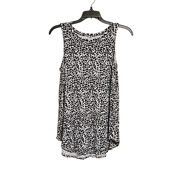 Old Navy Tops - Leopard Tank Top Old Navy‎ Animal Print Tank Size S EUC